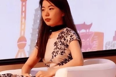 Nữ sinh từng là 'thần đồng văn học', xuất bản sách năm 9 tuổi đến bê bối đạo văn, bị tước bằng thạc sĩ