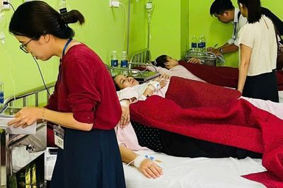 Vụ nghi ngộ độc tại Công ty Scavi Huế: Nhiều người ra viện, doanh nghiệp nói gì?