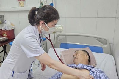 Hy hữu hai vợ chồng cùng bị nhồi máu cơ tim trong một ngày