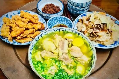 Những món ăn quen thuộc từ khoai sọ