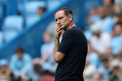 Khởi đầu thảm họa của HLV Lampard