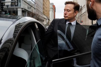 Không ai có thể thay thế Elon Musk?