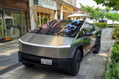 Khi Tesla bán xe ở Việt Nam, Cybertruck sẽ thế nào?