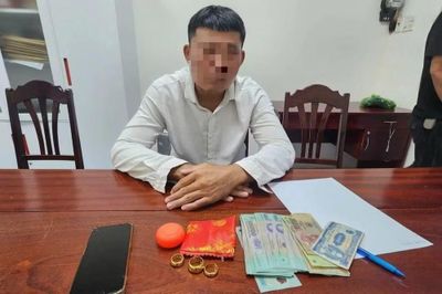 Lợi dụng chốn tôn nghiêm, thanh niên trộm dây truyền vàng gần 400 triệu đồng