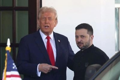 Tổng thống Mỹ Trump kêu gọi Ukraine ngừng tấn công các nhà máy lọc dầu Nga