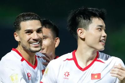 Lo cho tuyển Việt Nam trước FIFA ASEAN Cup