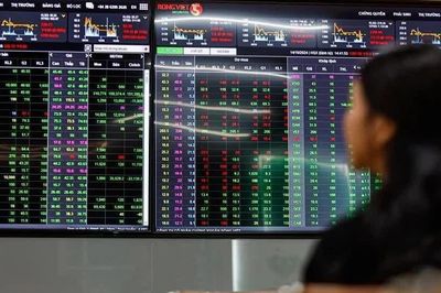 Nhóm Gelex đồng loạt giảm sàn, VN-Index rời xa mốc 1.800 điểm