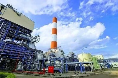 Nhiều dự án năng lượng tỷ USD ở miền Tây chạy đua tiến độ