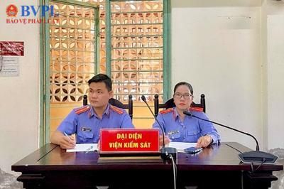 Lãnh đạo VKSND khu vực 12, tỉnh An Giang trực tiếp thực hành quyền công tố tại phiên tòa