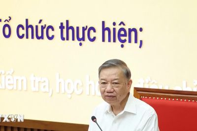 Tổng Bí thư, Chủ tịch nước truyền đạt Chuyên đề về Lãnh đạo chiến lược trong kỷ nguyên mới cho các Ủy viên Trung ương Đảng