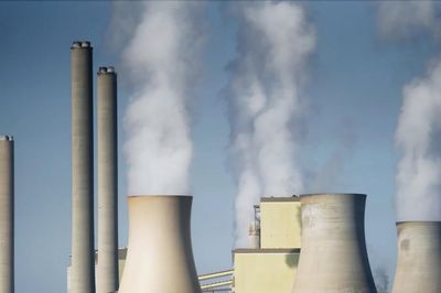EPA của Mỹ chuẩn bị bãi bỏ các tiêu chuẩn khí thải carbon với nhà máy điện khí và than