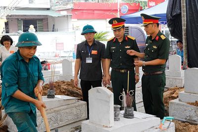 Bắc Ninh: Kiểm tra công tác lấy mẫu ADN hài cốt liệt sĩ tại phường Tự Lạn