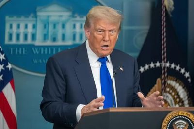 Thị trường diesel toàn cầu chịu sức ép, ông Trump thúc giục Ukraine đổi mục tiêu