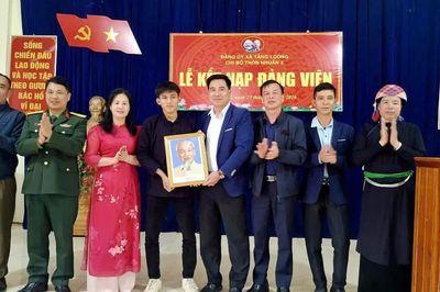 Xây dựng Đảng vững mạnh từ những “hạt giống đỏ” ở cơ sở