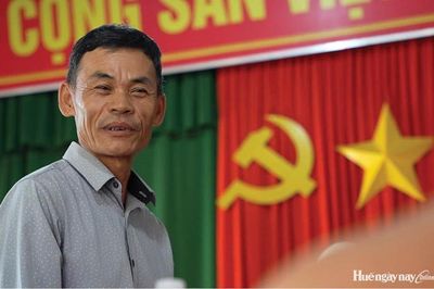 Góp đất mở đường chung