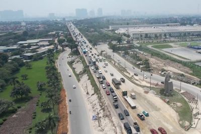 Cầu Thăng Long hạn chế xe tải, xe khách từ ngày 15/9