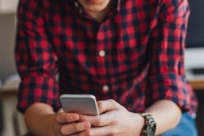 Tặng người yêu qua mạng 50 triệu, ngày đầu gặp mặt em ngoài đời, tôi chạy vội không muốn gặp lại
