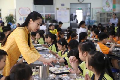 Siết quản lý bữa ăn bán trú, không chọn nhà cung cấp chỉ vì giá rẻ