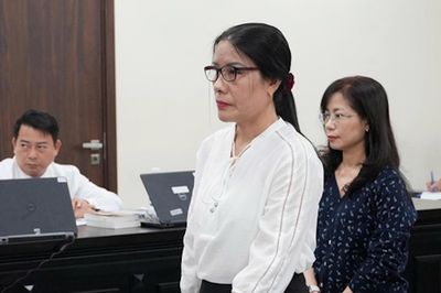Huỷ án sơ thẩm để điều tra lại vụ cựu hiệu trưởng thu sai tiền dạy thêm