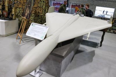 Nga vượt mặt Ukraine, Mỹ trong sản xuất vũ khí công nghệ cao, giá rẻ