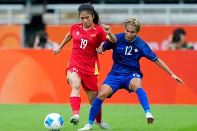 HLV Hoàng Văn Phúc nói gì sau trận ra quân của tuyển nữ Việt Nam tại ASIAD 2026?