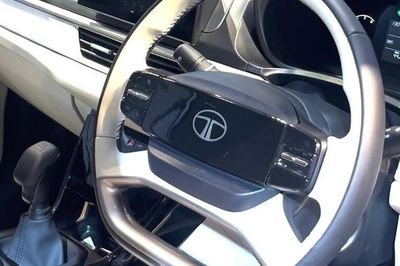 Rẻ hơn cả Hyundai Grand i10, SUV 5 chỗ trang bị cao cấp, 3 tùy chọn động cơ giá 275 triệu đồng