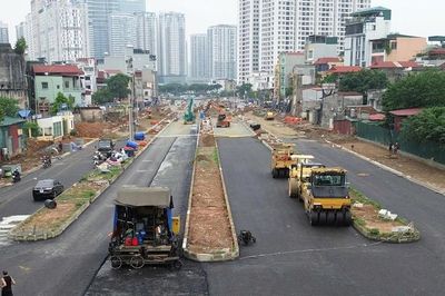 Tuyến đường nối ba khu đô thị lớn ở Hà Nội sắp thông xe kỹ thuật