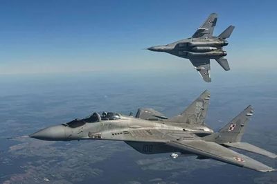 Tiết lộ vụ việc tiêm kích F-16 Ba Lan suýt bắn hạ một chiếc MiG-29 của Ukraine