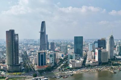 Cơ chế kiểm soát quyền lực khi thực hiện Luật Phát triển đô thị