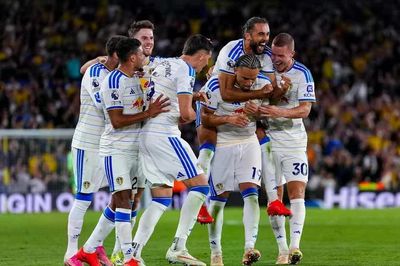 Leeds thắng đậm Newcastle, Inter ngược dòng kịch tính