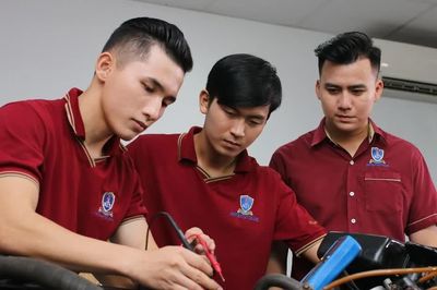 Gỡ 'điểm nghẽn', đưa nhà trường đến gần doanh nghiệp