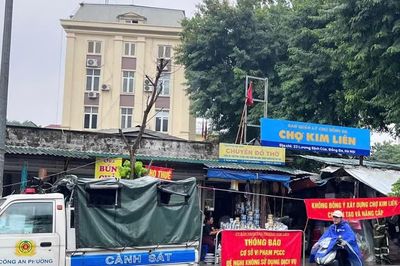 Chợ lâu đời ở Hà Nội đóng cửa sau 34 năm
