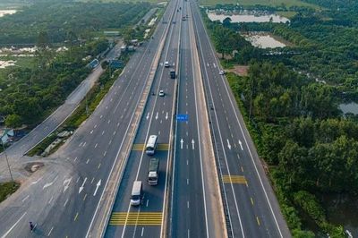 Đề xuất làm cao tốc 10 làn xe kết nối sân bay Gia Bình