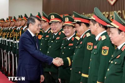 Thủ tướng Lê Minh Hưng: Chuẩn bị đội ngũ cán bộ đủ năng lực cho hiện tại và tương lai