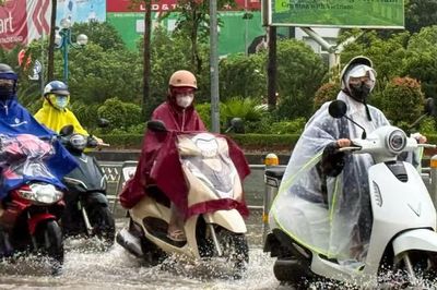 Mưa lớn ở miền Bắc kéo dài thêm