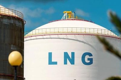 Trung Quốc, Ấn Độ sẽ tăng nhập LNG khi giá hạ nhiệt