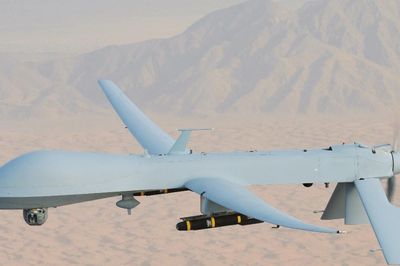 Iran bắn hạ UAV 4,5 triệu USD của Mỹ, Hội đồng Bảo an họp khẩn về eo Bab al-Mandeb