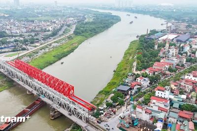 Hạn chế giao thông tuyến đường thủy nội địa trên sông Đuống đoạn qua Hà Nội