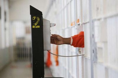 Phạm nhân Mỹ dùng điện thoại lừa đảo gây thiệt hại hàng tỷ USD