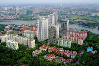 Lộ trình 'xử' 12 dự án chung cư vi phạm tại Hà Nội của 'đại gia điếu cày', hàng chục ngàn dân ngồi trên lửa