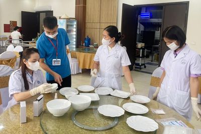 Giám sát an toàn thực phẩm phục vụ Lễ công bố Nghị quyết thành lập thành phố Bắc Ninh