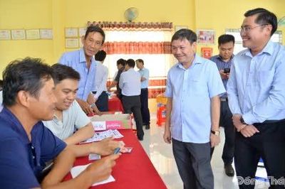 Đồng chí Phan Văn Thắng khảo sát, làm việc với Đảng ủy, UBND xã Tân Hương
