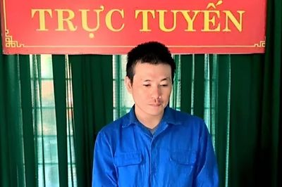 Lĩnh án 4 tháng tù vì trộm phụ tùng xe đầu kéo