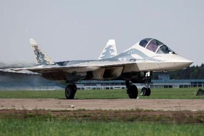 Phân tích công nghệ tàng hình trên tiêm kích Su-57: Điểm khác biệt so với chiến đấu cơ Mỹ