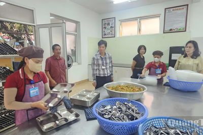 Kiểm tra, rà soát các điều kiện bảo đảm an toàn thực phẩm tại trường học
