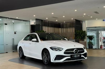 Ủy ban Cạnh tranh Quốc gia thông tin chương trình thu hồi Mercedes-Benz C200/300