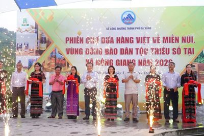 Đà Nẵng: Đưa hàng Việt về miền núi, vùng đồng bào dân tộc thiểu số xã Đông Giang