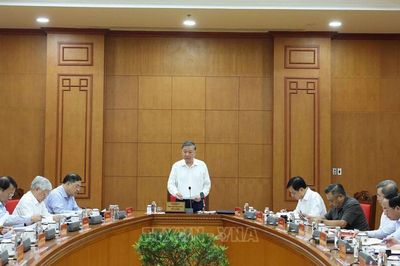 Góc nhìn văn hoá: Đảng viên làm kinh tế tư nhân - Đổi mới tư duy để phát huy nguồn lực, giữ vững liêm chính
