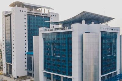 Đại học Kinh tế Quốc dân cảnh báo buộc thôi học 182 sinh viên