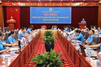 Nâng cao hiệu quả phong trào thi đua 'Bình dân học vụ số' trong các cấp công đoàn